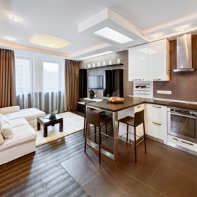 3 szobás apartman elrendezése Brežnevka ötletek nézetei