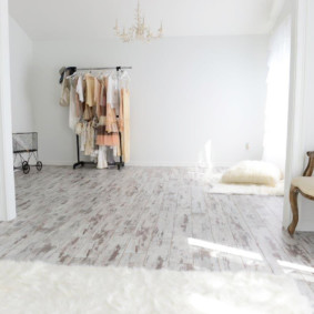 laminate flooring in apartment ideas views