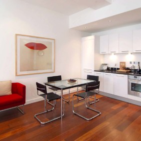 laminate flooring in an apartment design photo