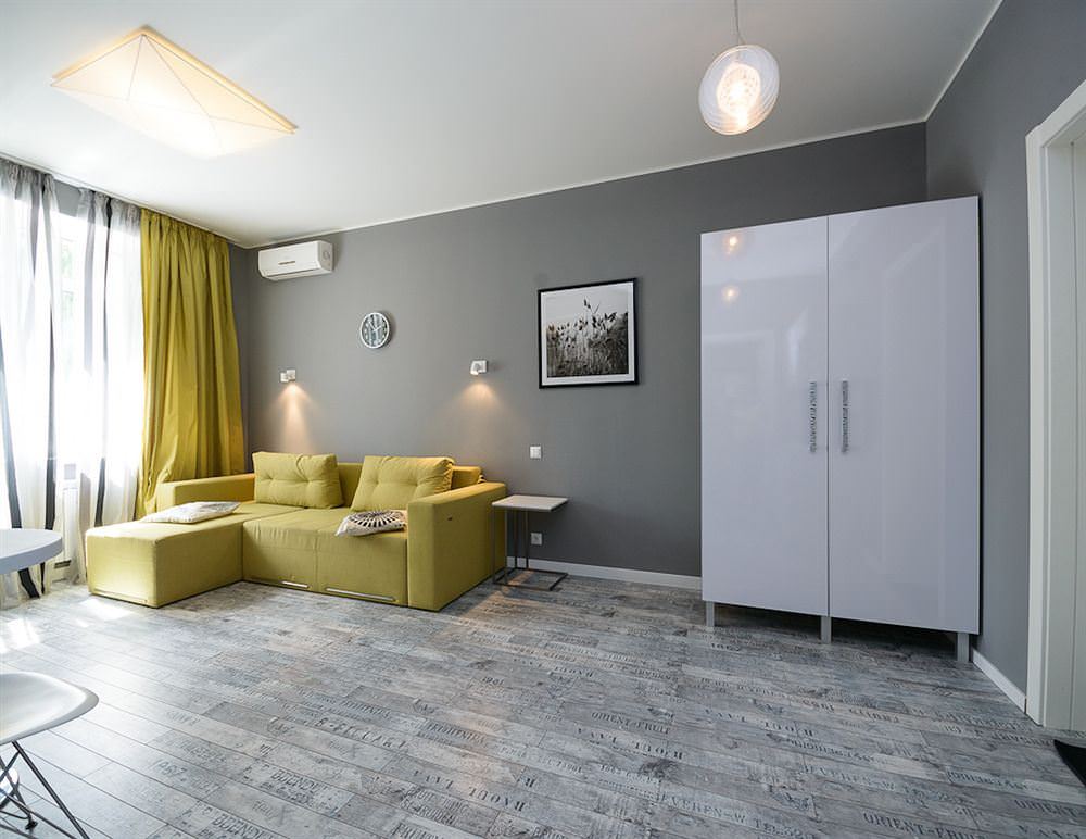 laminate flooring in a high-tech apartment