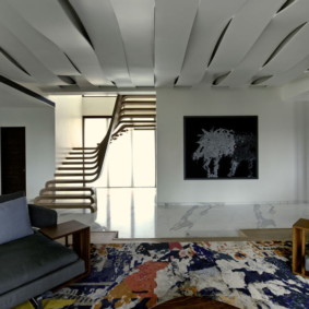 sadrokartónový strop pre fotografickú výzdobu obývacej izby