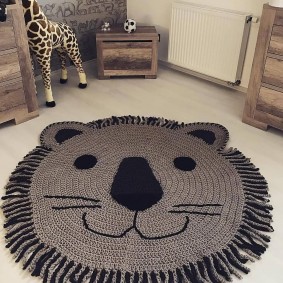 שטיח לילדים בצורת גור אריה