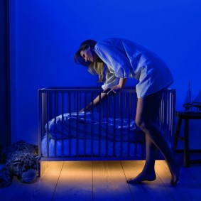 تسليط الضوء الأصلي لسرير الطفل