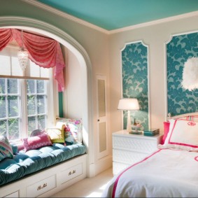 Arched window in a children's room