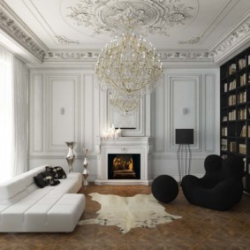 Classical style large chandelier