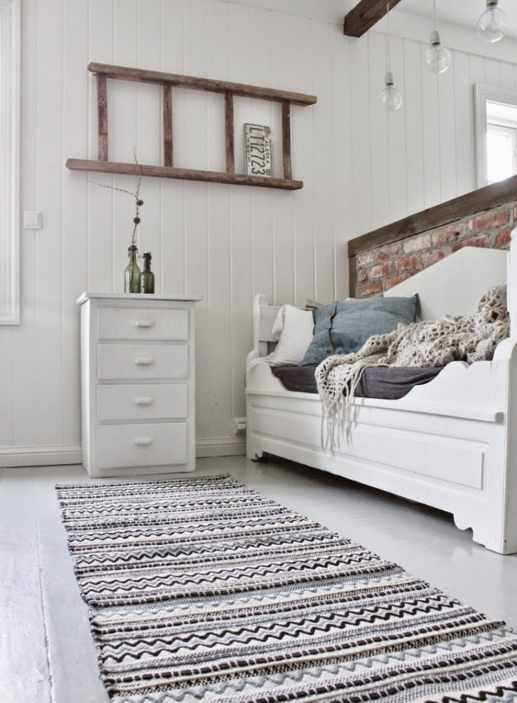 Narrow Scandinavian rug