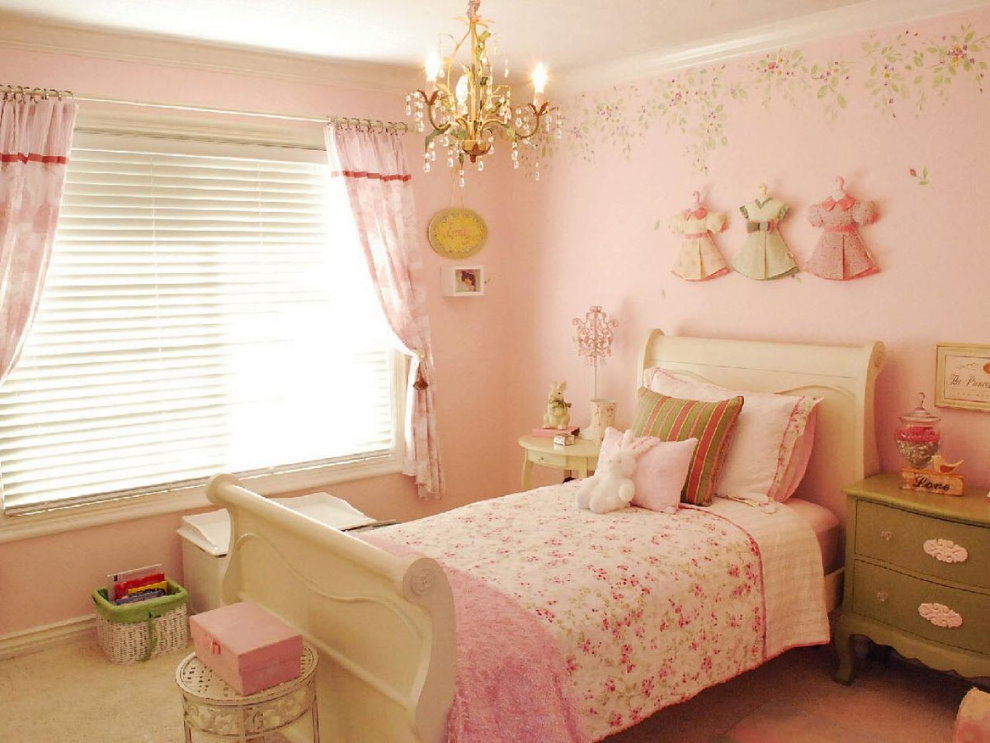الوردي الداخلية لغرفة الأطفال