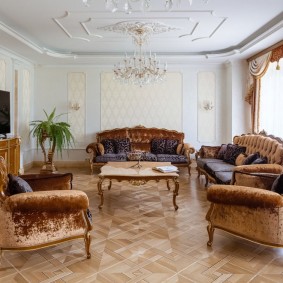 sufragerie în stil clasic