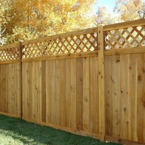 wooden fence for plot design ideas
