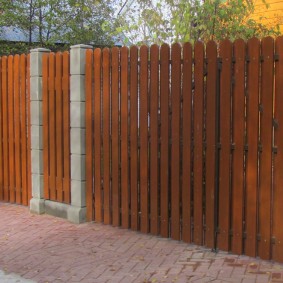 hàng rào gỗ cho ý tưởng thiết kế lô