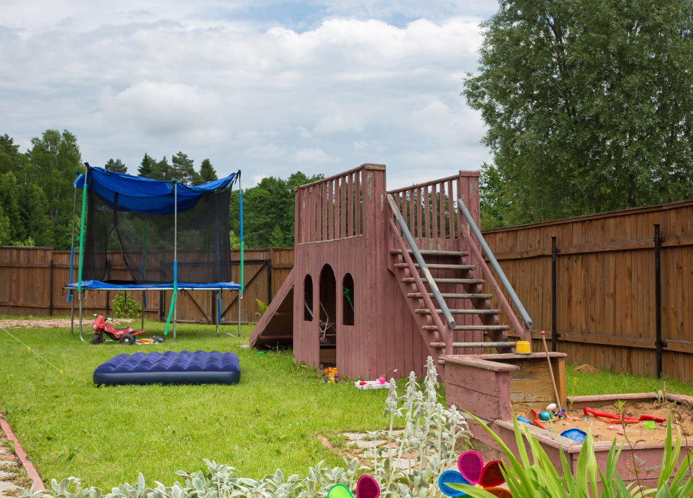 Chic playground at the cottage