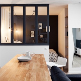 fotografie de design a unui apartament cu un dormitor Hrușciov
