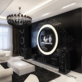 Black partition with a glossy surface