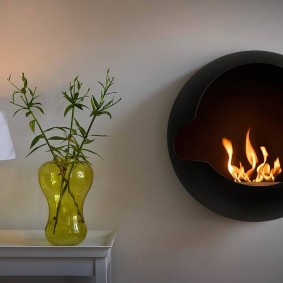 Round wall mounted fireplace