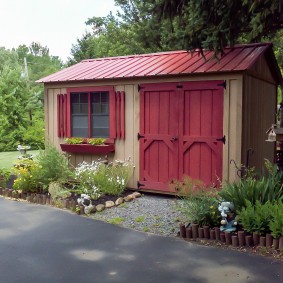 Beautiful shed for garden tools