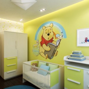 קירות בהירים בחדר תינוקות