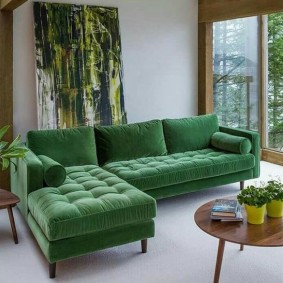 Corner sofa with wooden legs