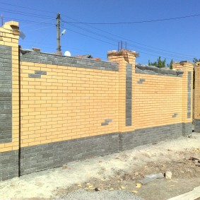 options de clôture en brique