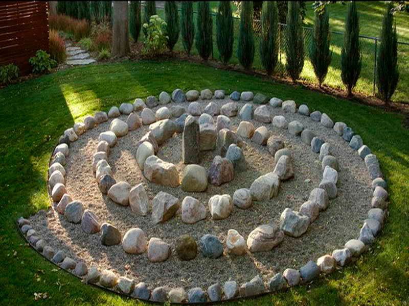 stone flower bed design ideas