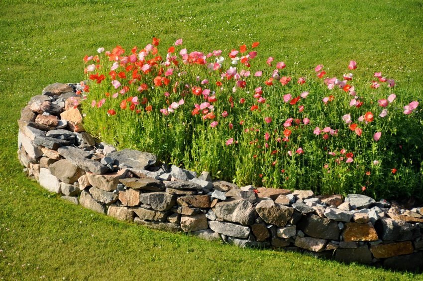 stone flower bed ideas design