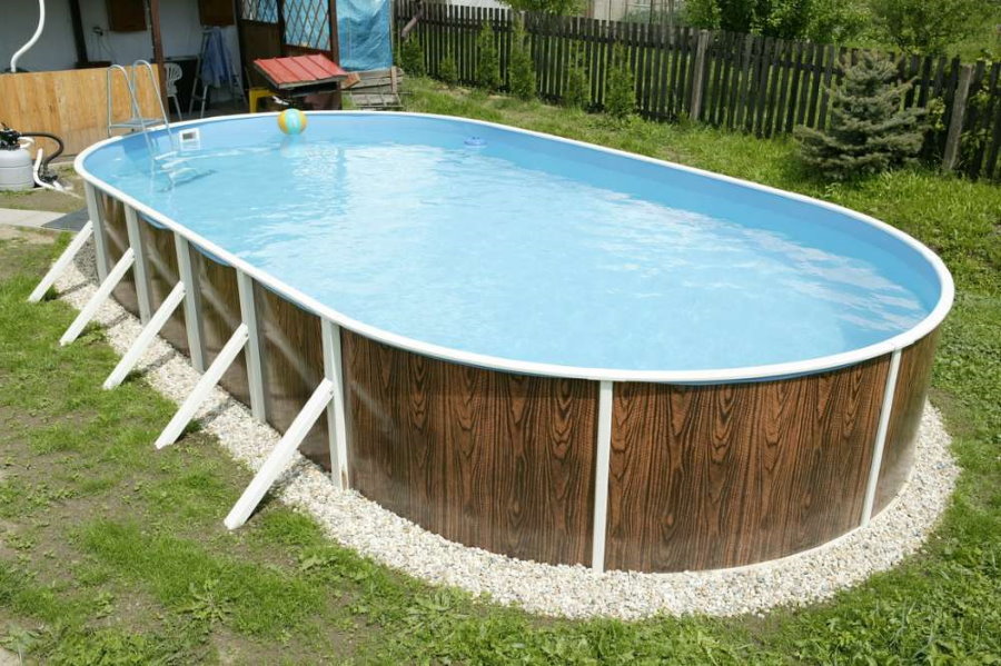 Sectional oval pool in the garden