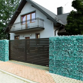 gabion fence overview