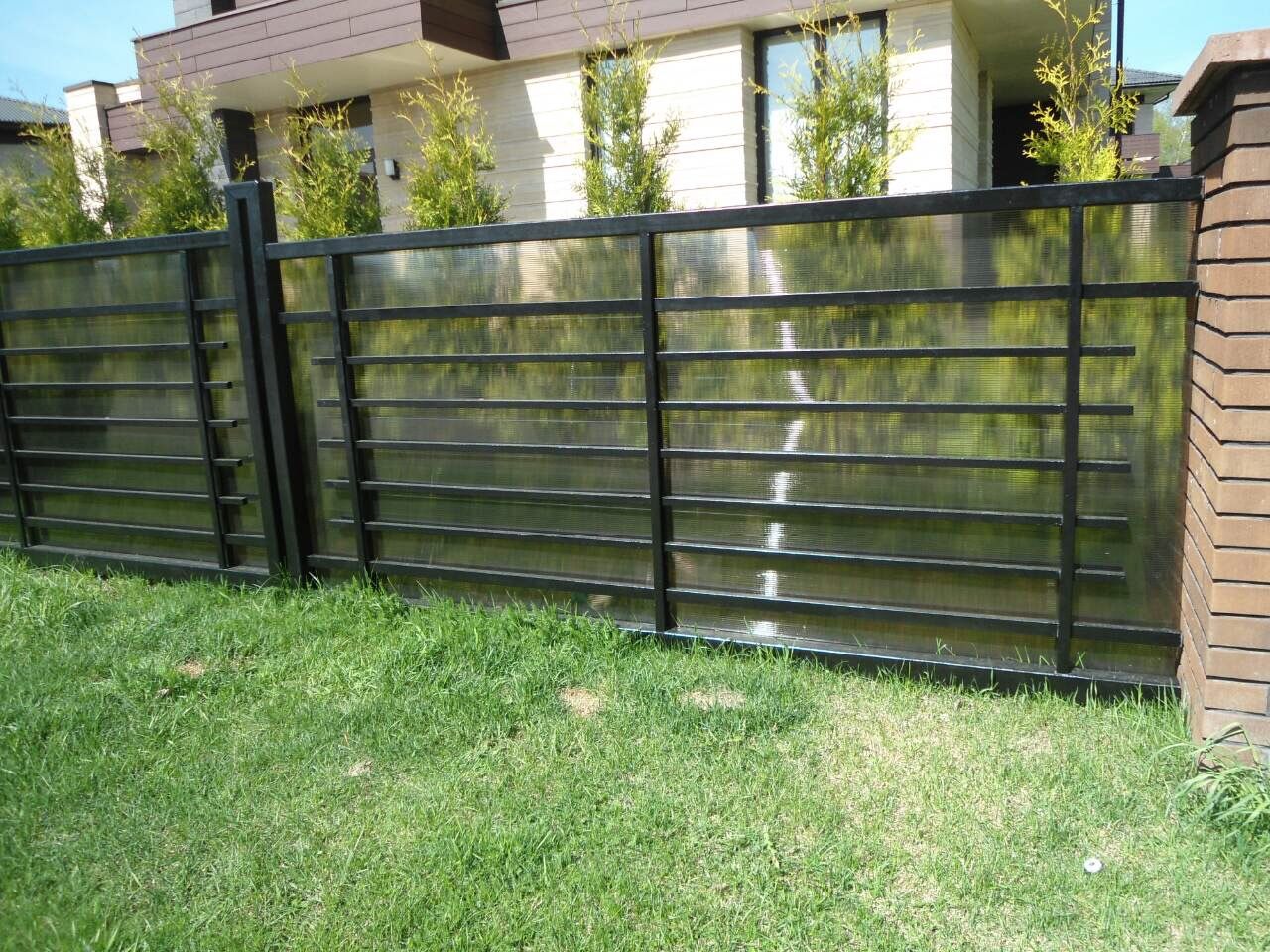 polycarbonate fence photo ideas