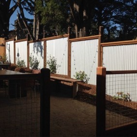 clôtures à partir d'un sol professionnel photo de types