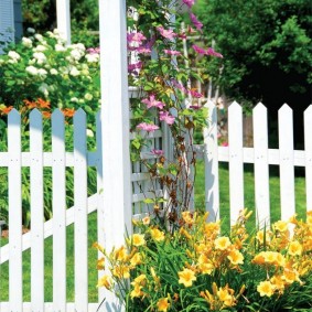 recinzione decorativa per idee di design da giardino
