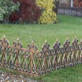 dekoratív kerítés fém
