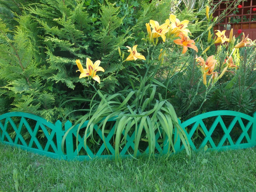 műanyag dekoratív kerítés