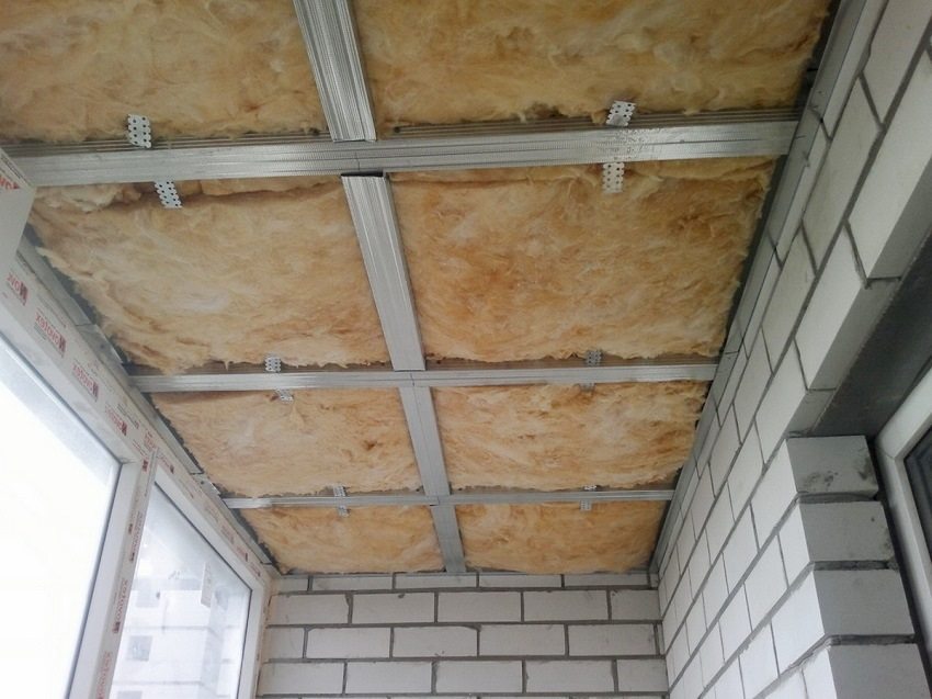 Thermal insulation of the loggia ceiling with mineral wool